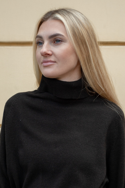 Платье J.B4 (Just Before) темно-коричневое трикотажное с поясом